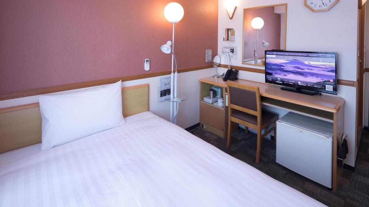 Toyoko Inn Miyazaki Ekimae Eksteriør bilde